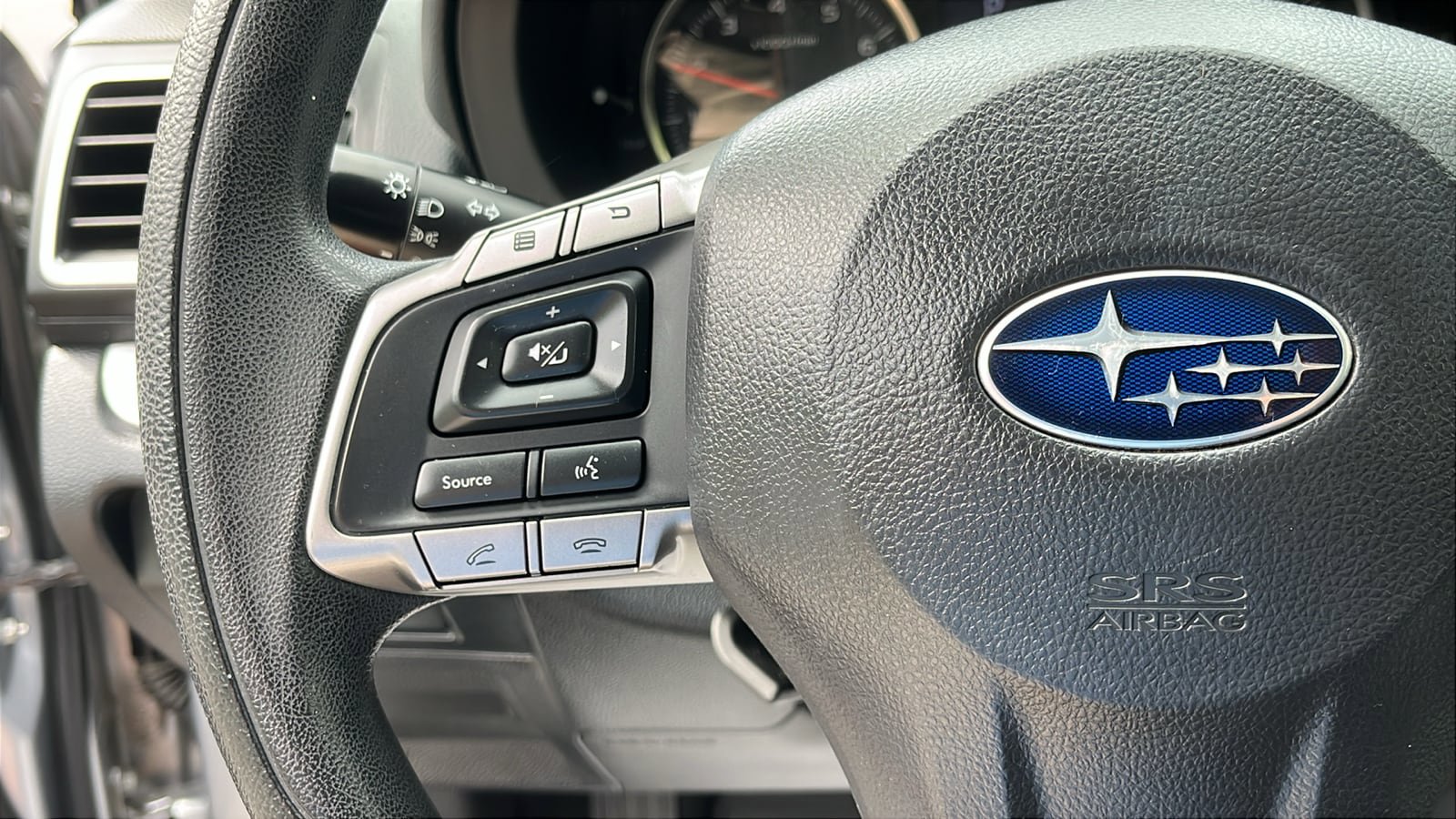 Used 2016 Subaru Impreza 2.0i AWD/4WD image 14