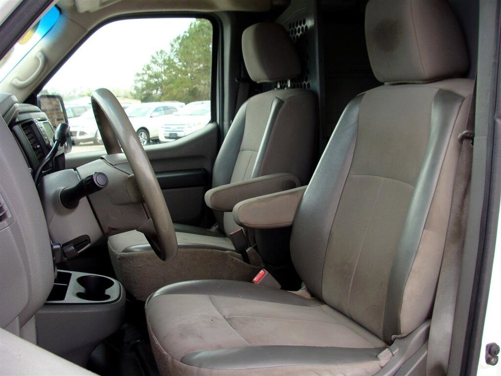 Used 2018 Nissan NV 2500 S image 11