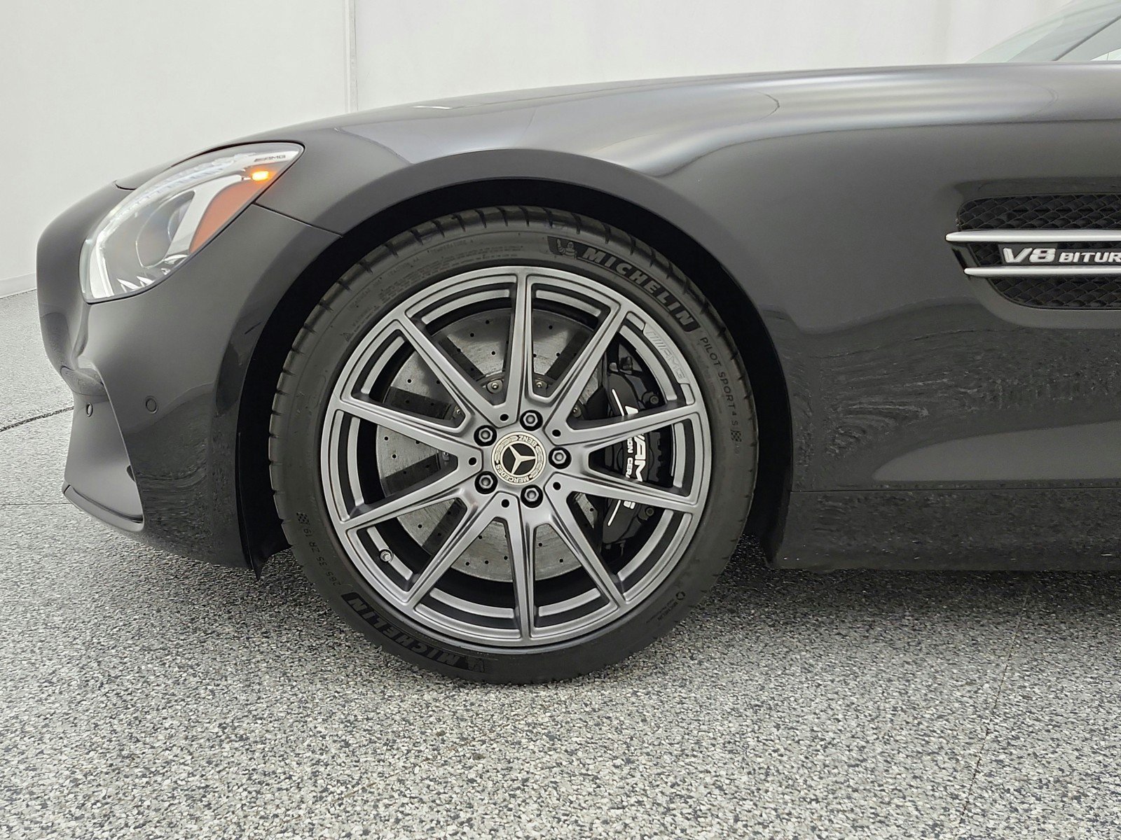 Used 2016 Mercedes-Benz AMG GT S image 14