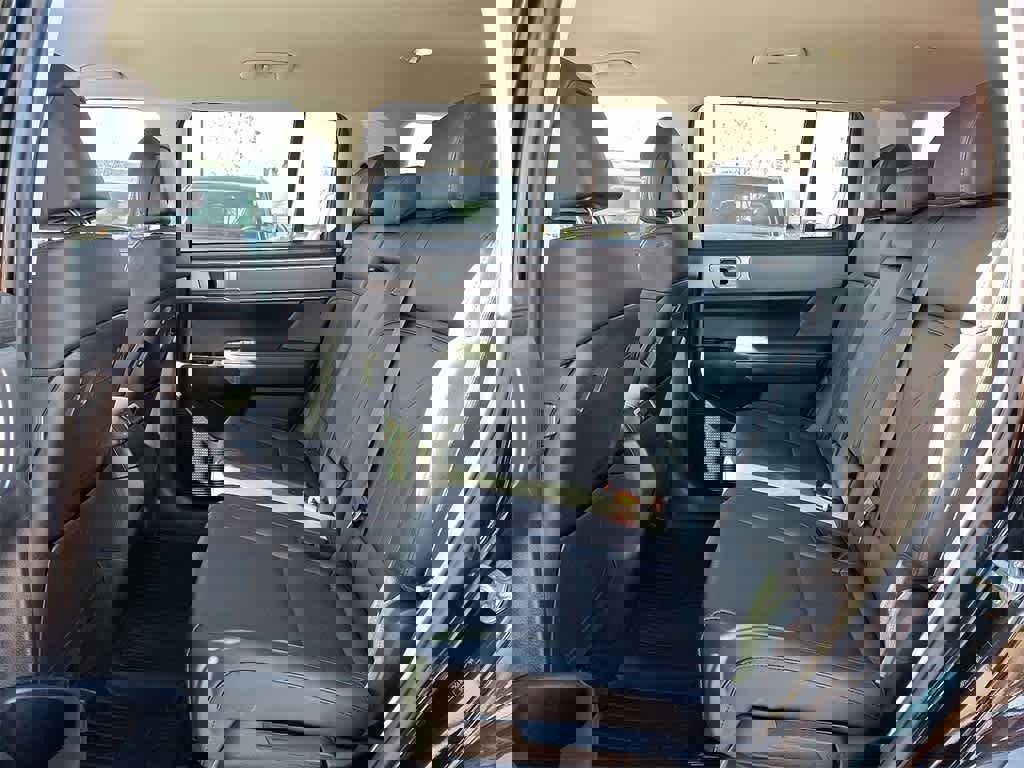 Used 2024 Hyundai Santa Fe SEL image 10