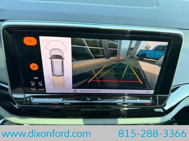 New 2026 Volkswagen Atlas Peak Edition AWD/4WD image 10