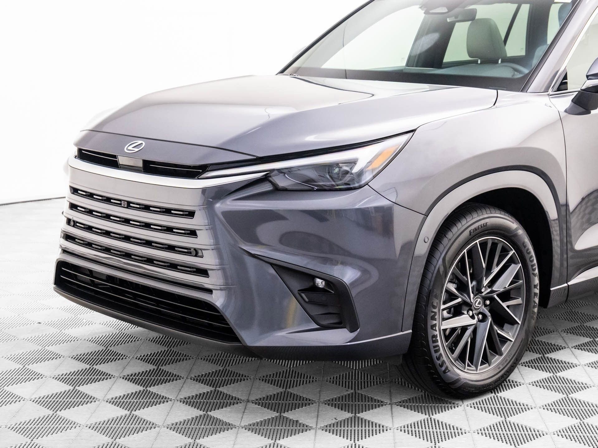 Used 2025 Lexus TX 350 AWD image 37