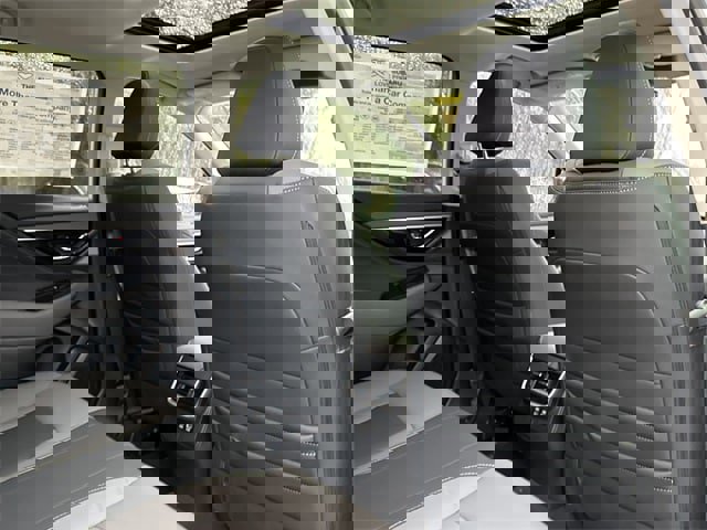 Used 2025 Subaru Outback Onyx Edition w/ Popular Package #2 image 18