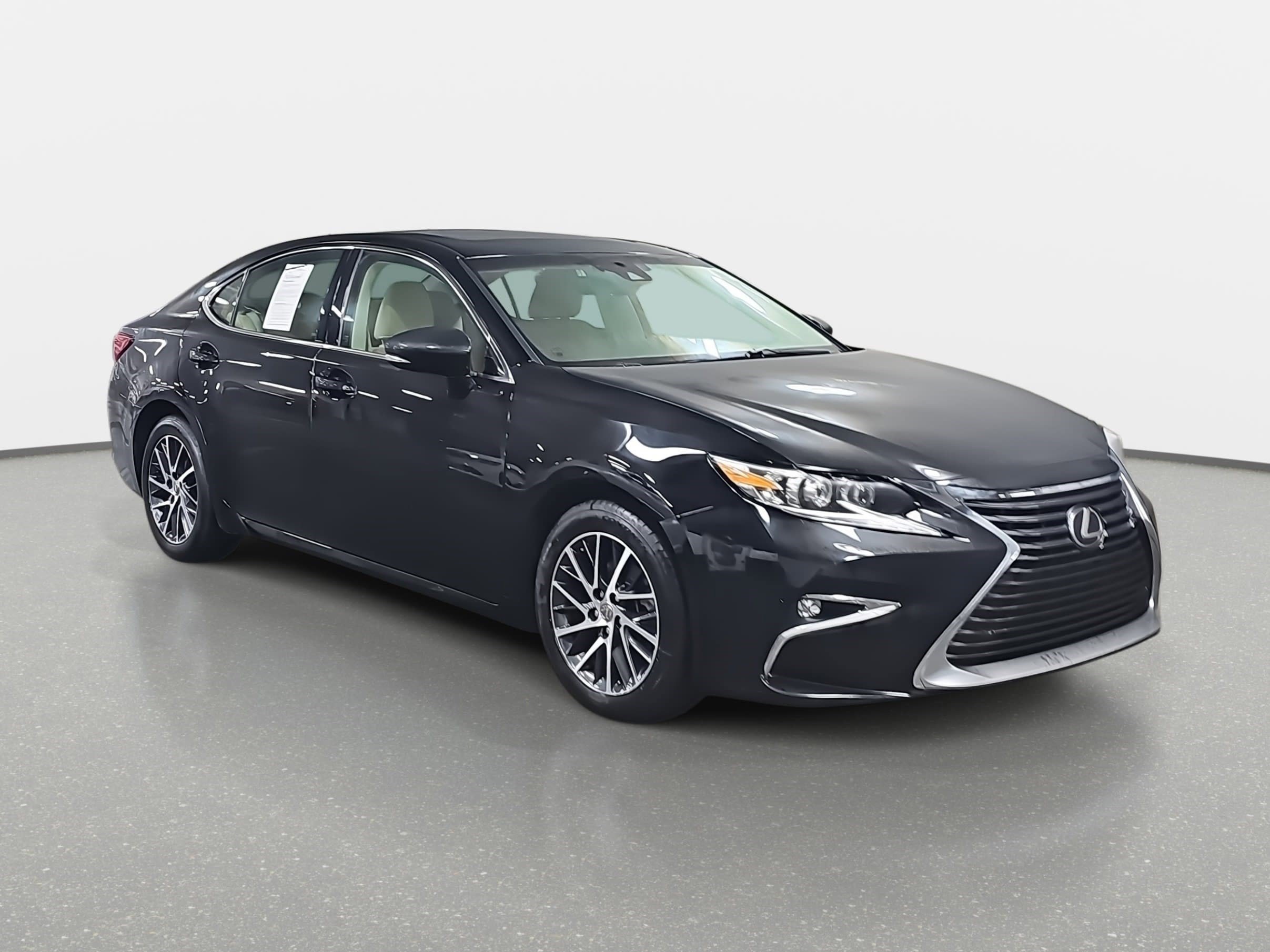 Used 2017 Lexus ES 350 image 3