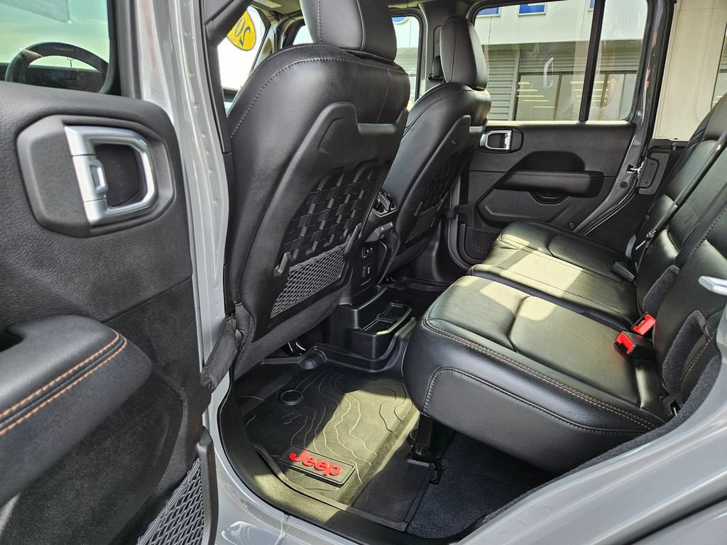 Used 2023 Jeep Wrangler Unlimited Rubicon 392 AWD/4WD image 19