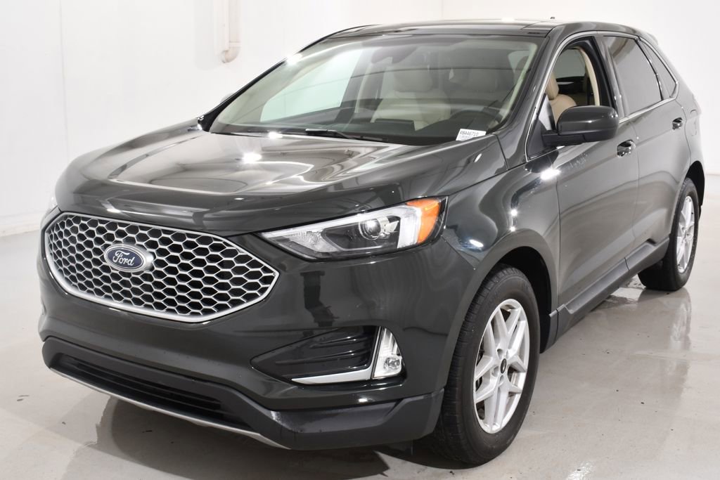 Used 2024 Ford Edge SEL w/ Convenience Package AWD/4WD image 2