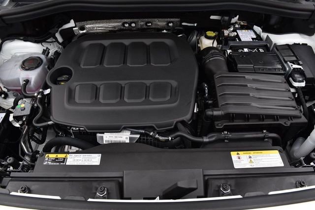 New 2026 Volkswagen Tiguan SE R-Line image 27