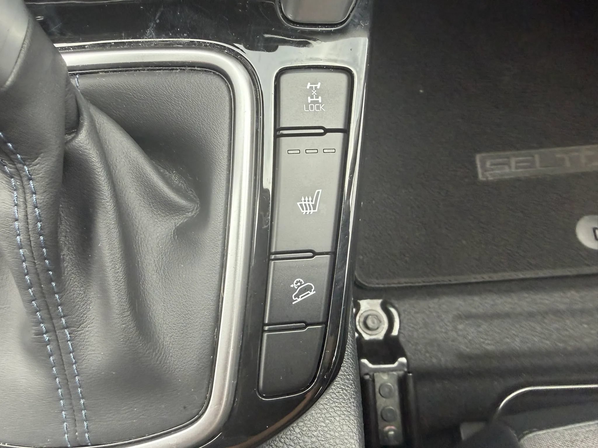 Used 2023 Kia Seltos S AWD/4WD image 24