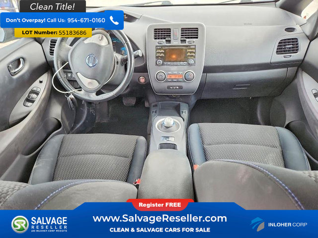 Used 2013 Nissan Leaf S FWD image 11