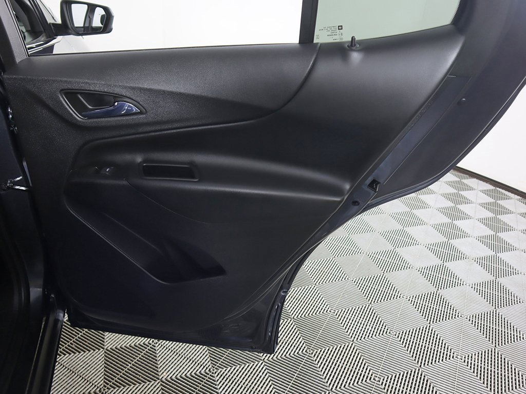 Used 2023 Chevrolet Equinox LT image 24