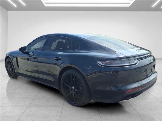 Used 2022 Porsche Panamera 4 Platinum Edition AWD/4WD image 7