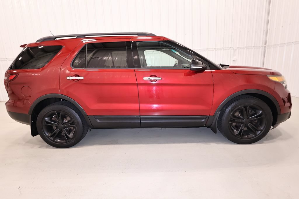 Used 2014 Ford Explorer Sport w/ Equipment Group 401A AWD/4WD image 2