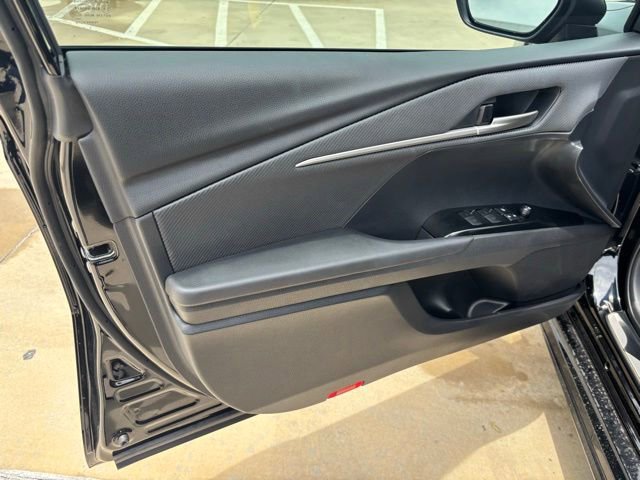 Certified 2026 Toyota Camry SE w/ Convenience Package FWD image 4