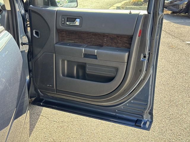 Used 2018 Ford Flex Limited image 8