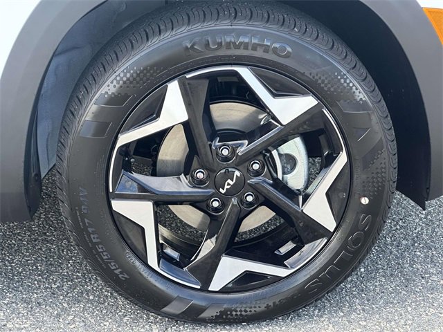 New 2026 Kia Seltos EX image 5