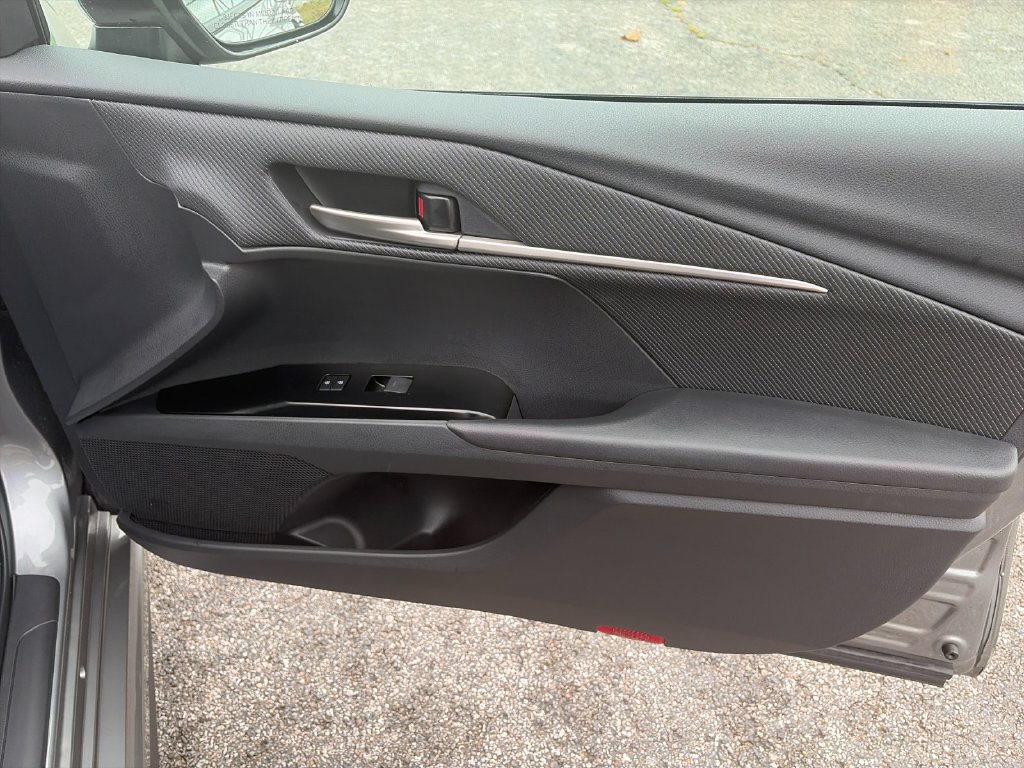 Used 2026 Toyota Camry SE w/ Multimedia Upgrade Package FWD image 19