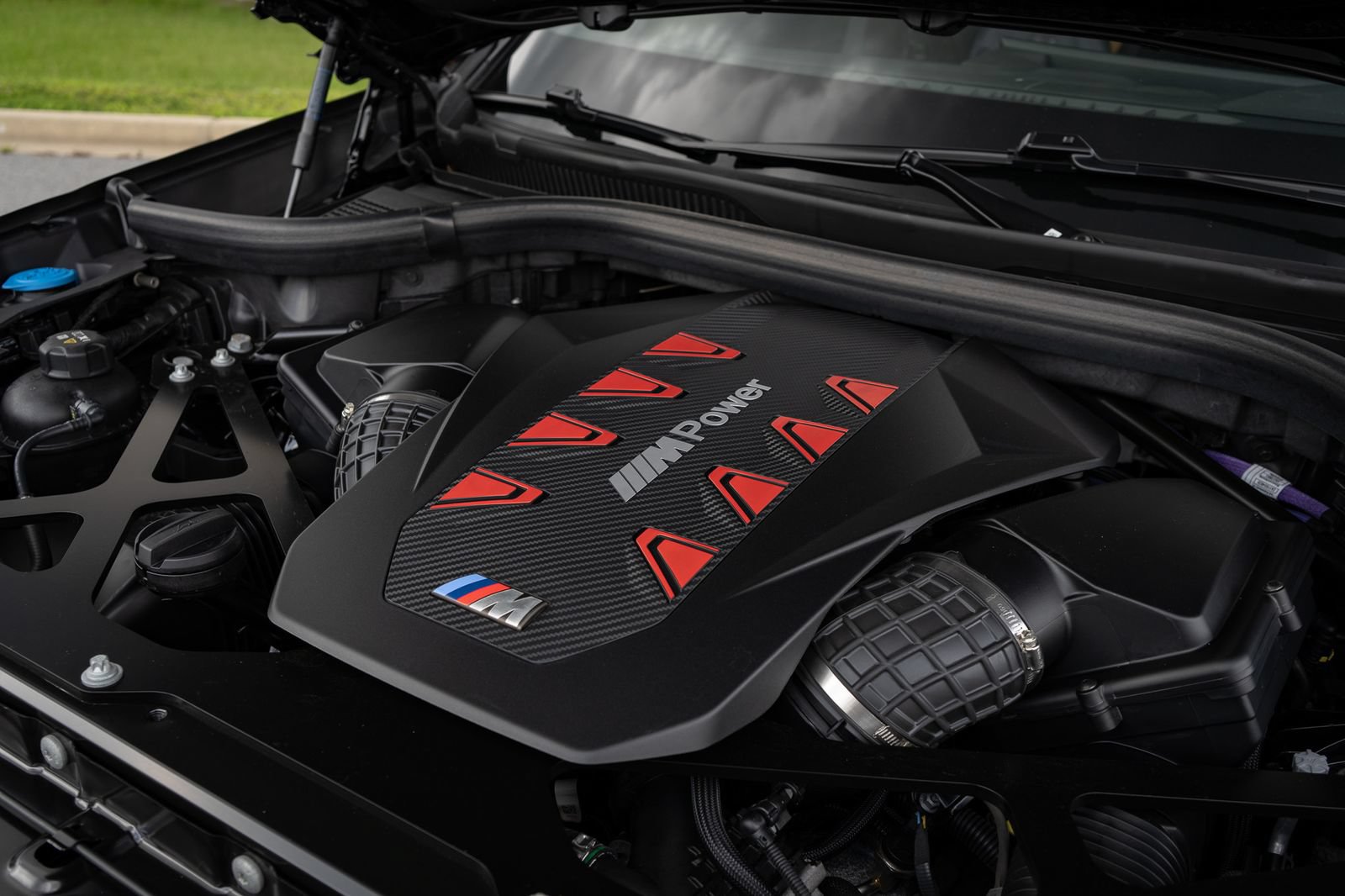 Used 2026 BMW X5 M Competition w/ Executive Package AWD/4WD image 9