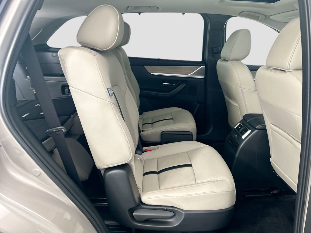 Used 2025 MAZDA CX-90 3.3 Turbo w/ Preferred Package AWD/4WD image 20