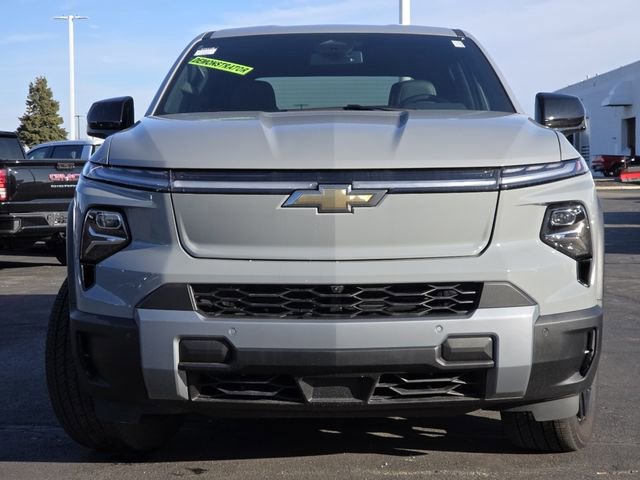 New 2026 Chevrolet Silverado EV LT w/ LPO, Dark Package Plus image 15
