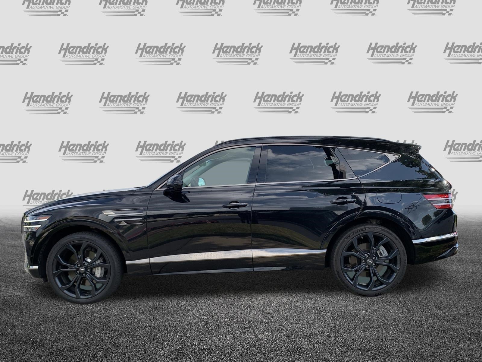 Used 2024 Genesis GV80 3.5T Prestige Signature AWD/4WD image 3