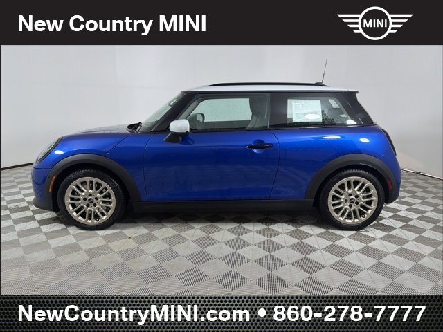 Certified 2025 MINI Cooper 2-Door Hardtop image 4