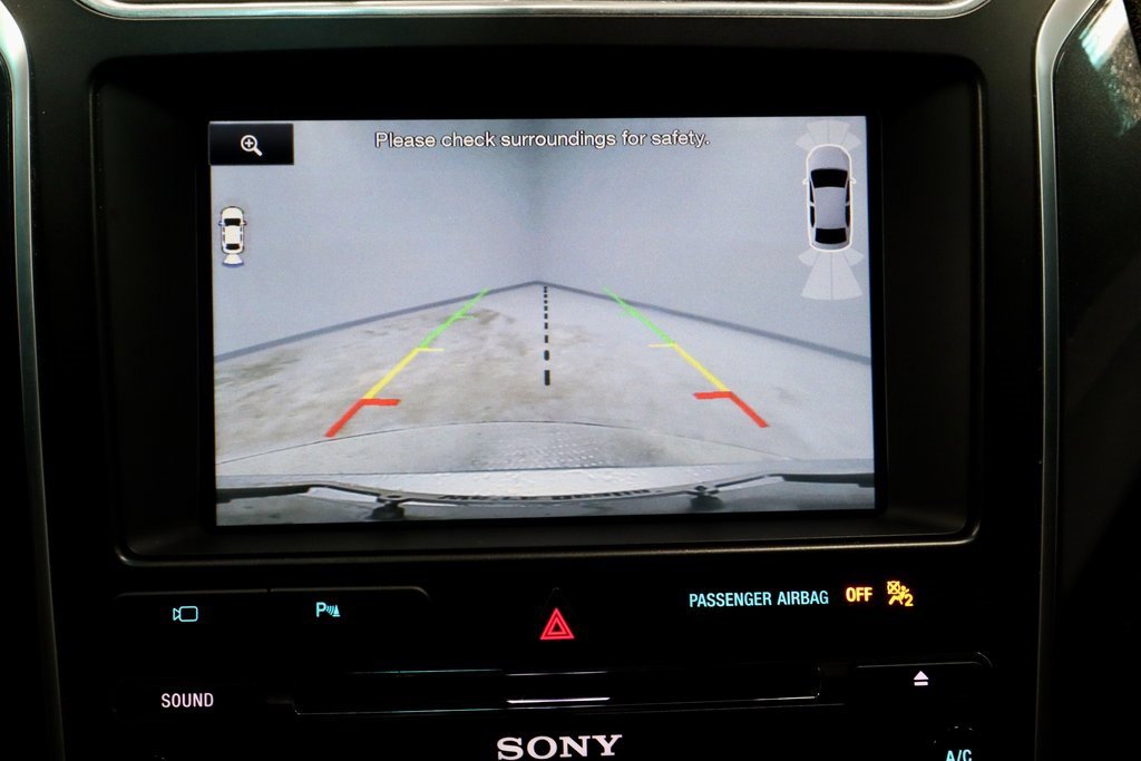 Used 2016 Ford Explorer Limited image 2