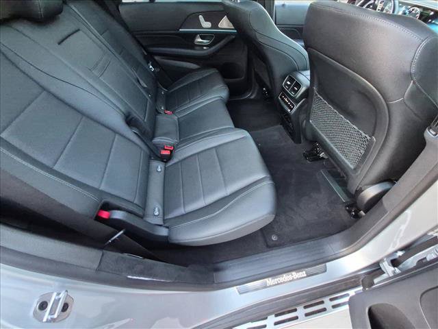 Used 2023 Mercedes-Benz GLS 450 4MATIC image 22
