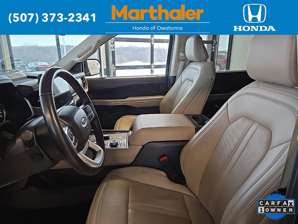 Used 2024 Ford Expedition Limited image 9