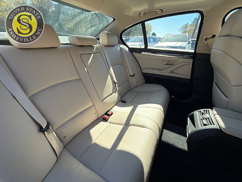 Used 2011 BMW 535i Sedan RWD image 18