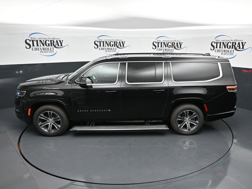 Used 2024 Jeep Grand Wagoneer L 4WD image 12