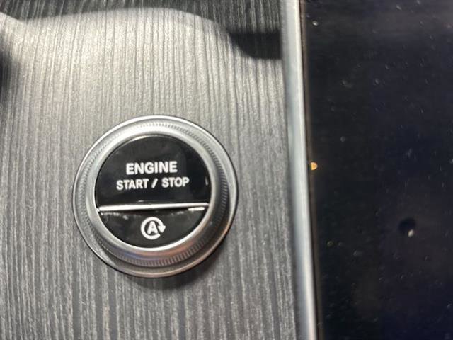 Used 2022 Mercedes-Benz C 300 4MATIC Sedan image 19