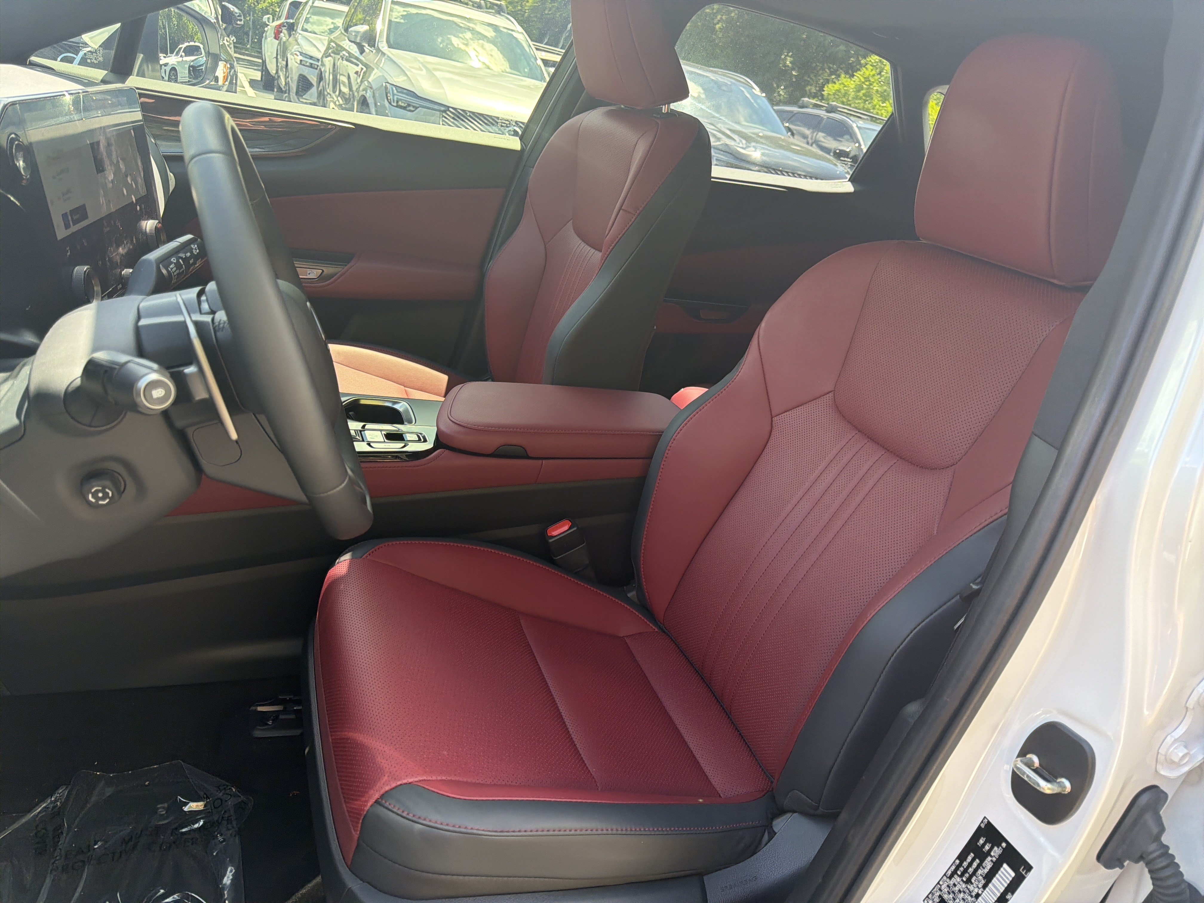 Used 2024 Lexus NX 250 FWD w/ Cold Area Package image 16