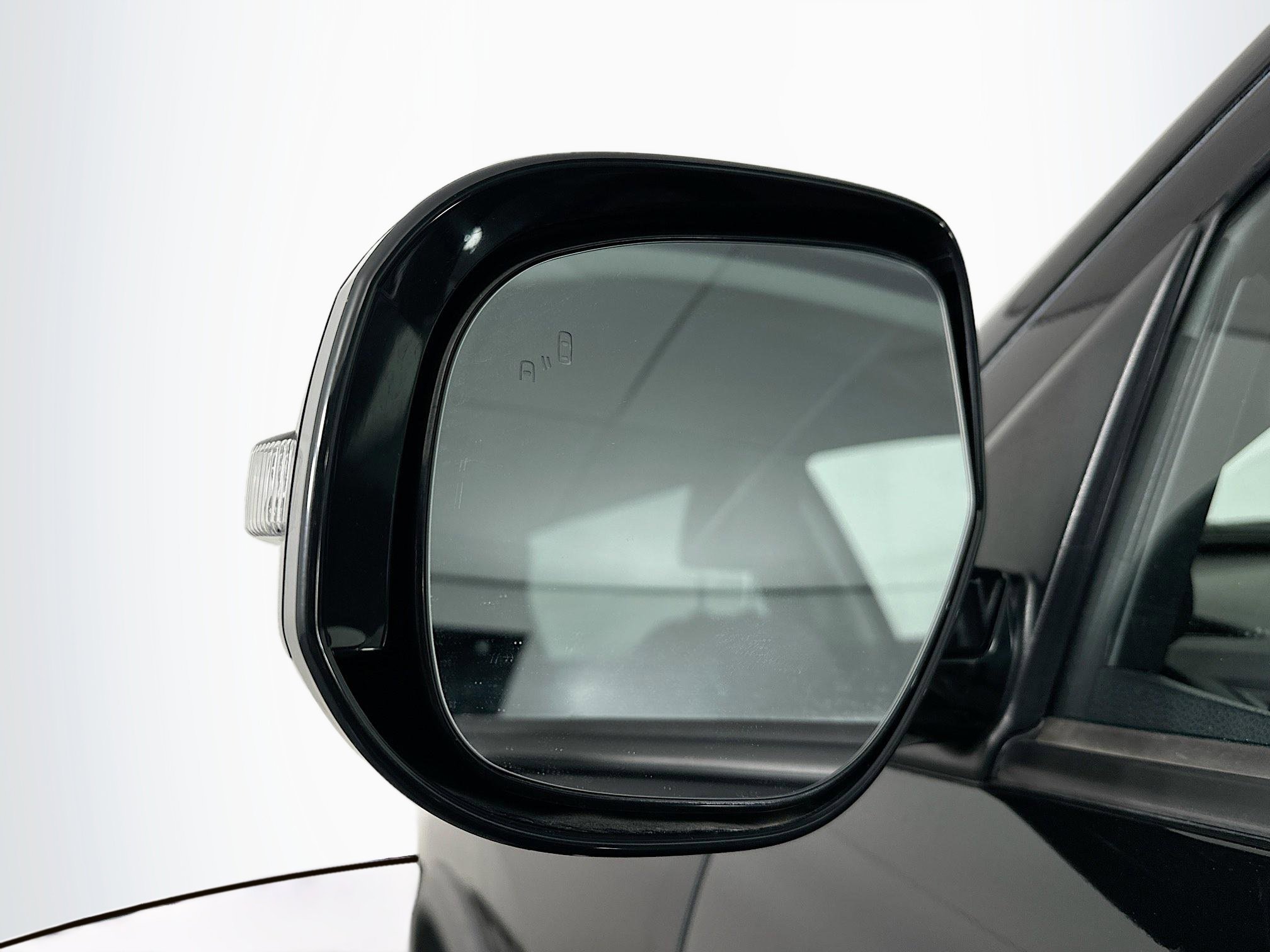 Used 2025 Mitsubishi Outlander Sport SE AWD/4WD image 16