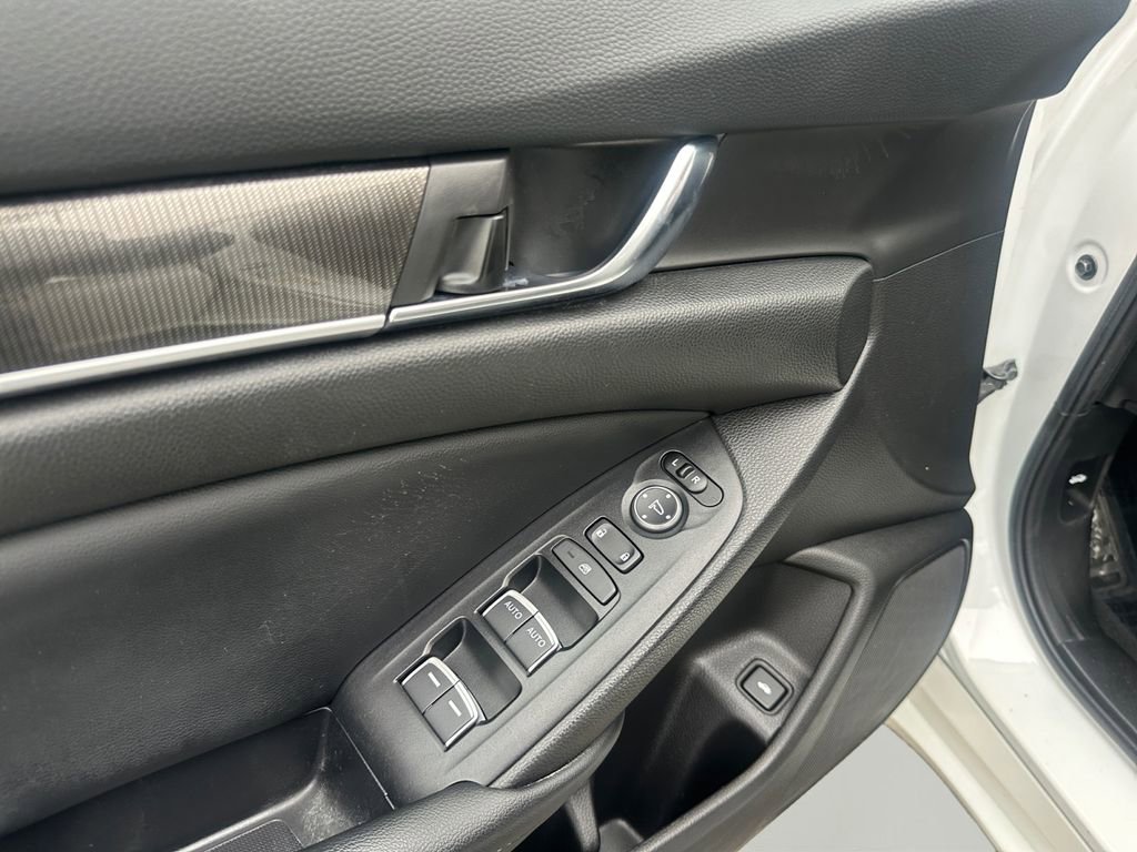 Used 2022 Honda Accord Sport image 24