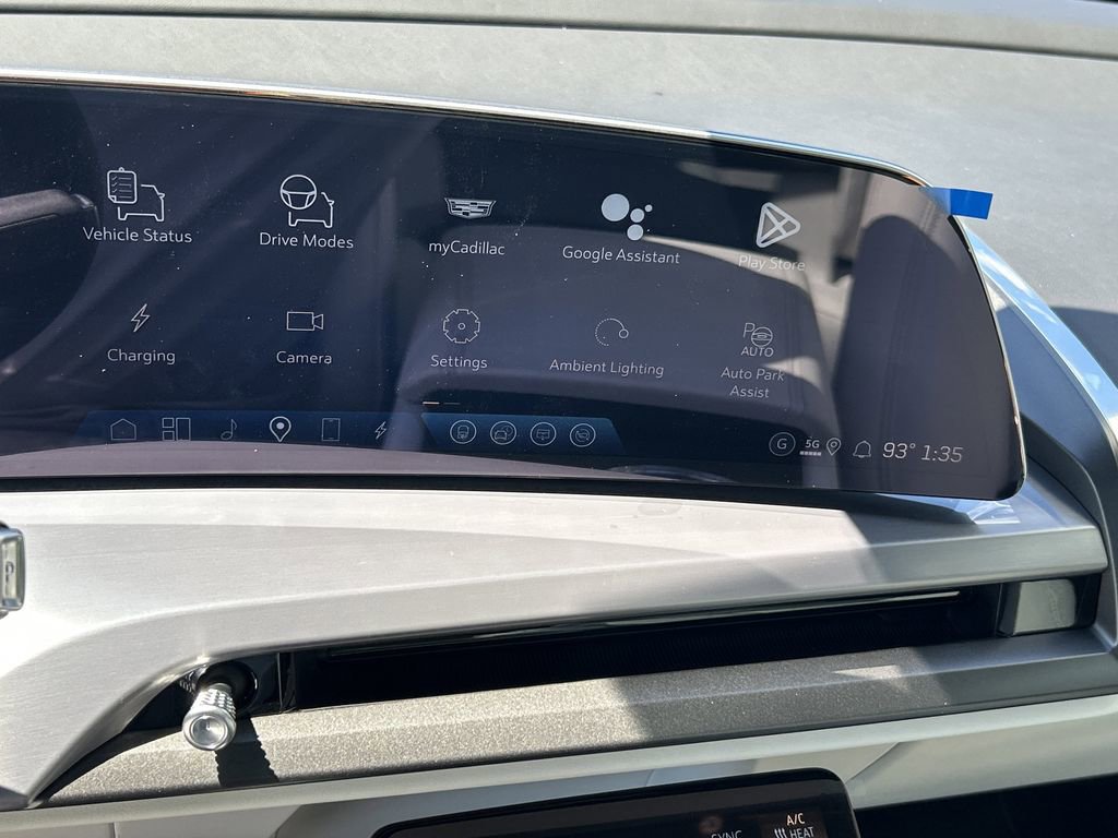 New 2026 Cadillac Vistiq Luxury image 24