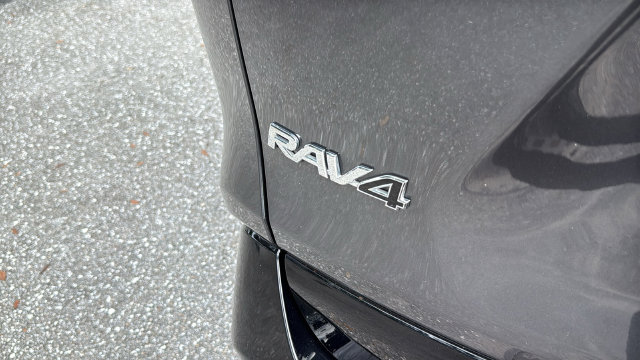 Used 2024 Toyota RAV4 XSE AWD/4WD image 7