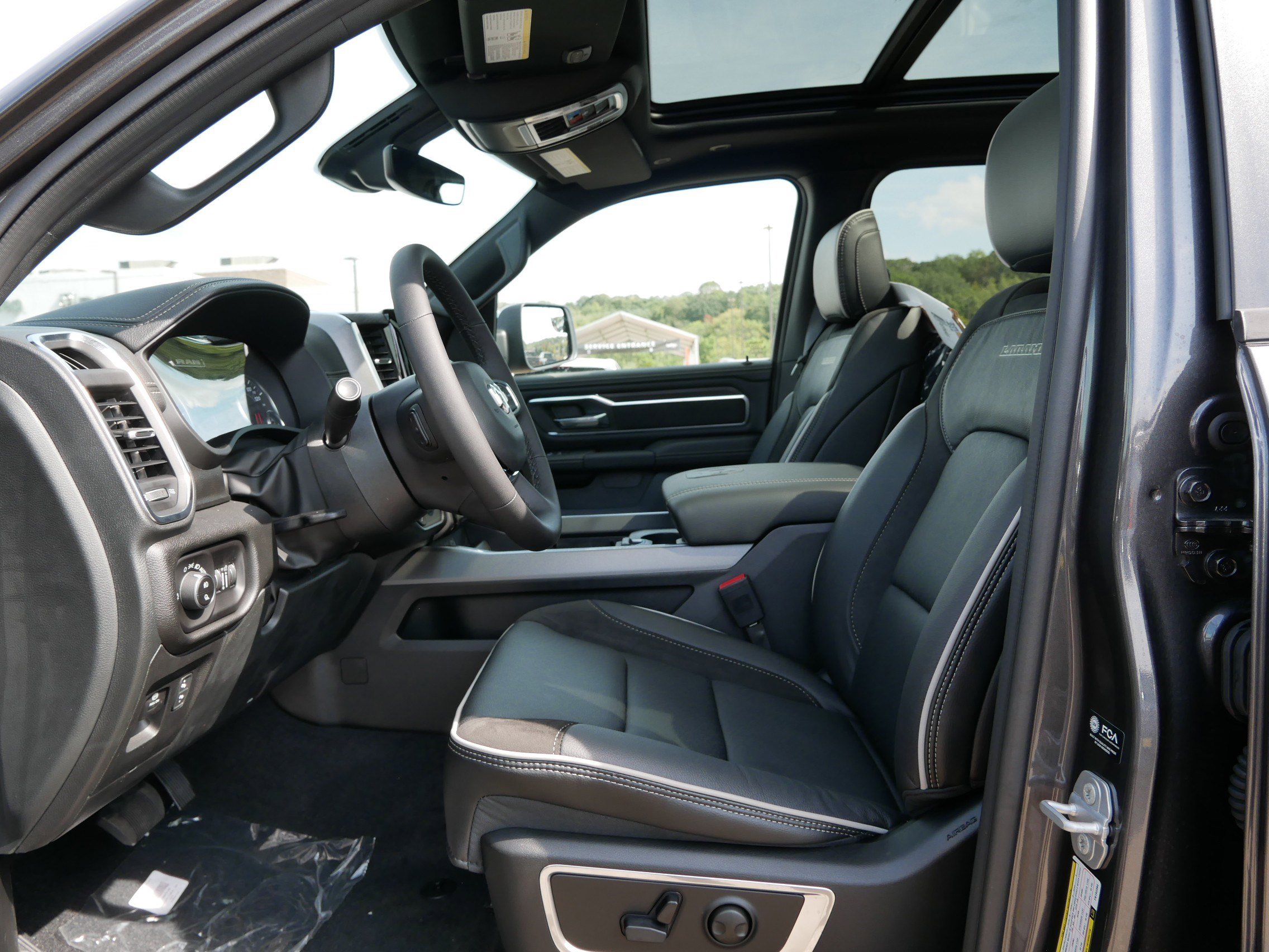 New 2026 RAM 1500 Laramie image 7