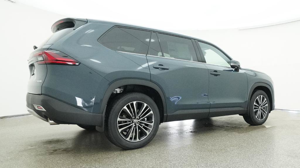 New 2026 Toyota Grand Highlander AWD Hybrid image 17