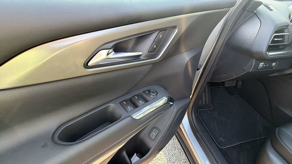 New 2026 Chevrolet Traverse LT w/ Sun and Wheel Package image 12