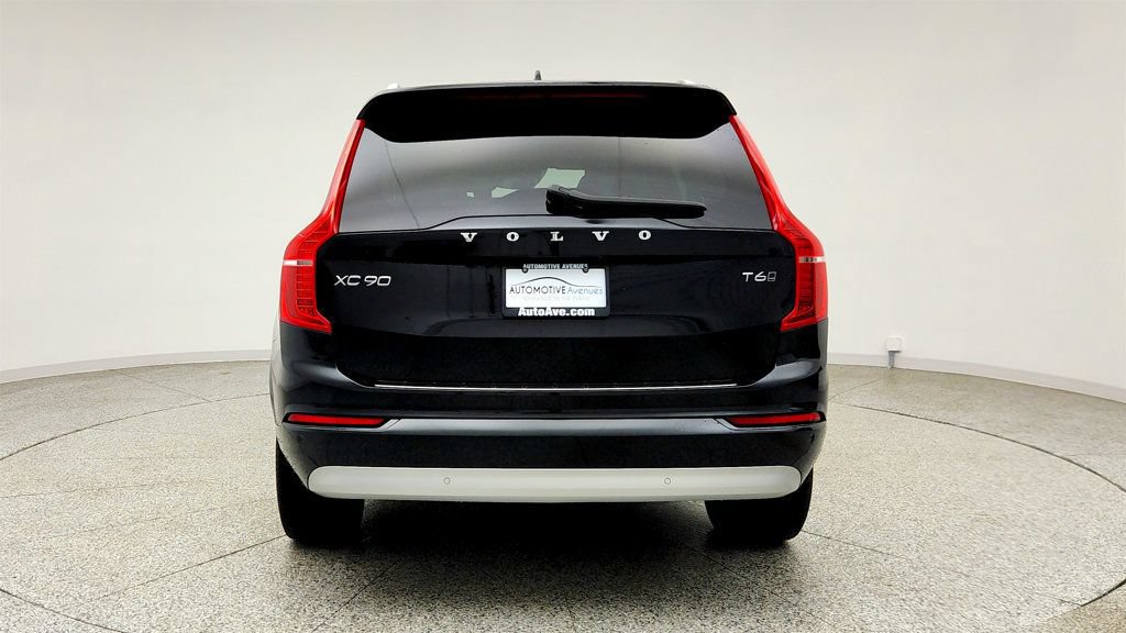 Used 2022 Volvo XC90 T6 Momentum w/ Advanced Package AWD/4WD image 6