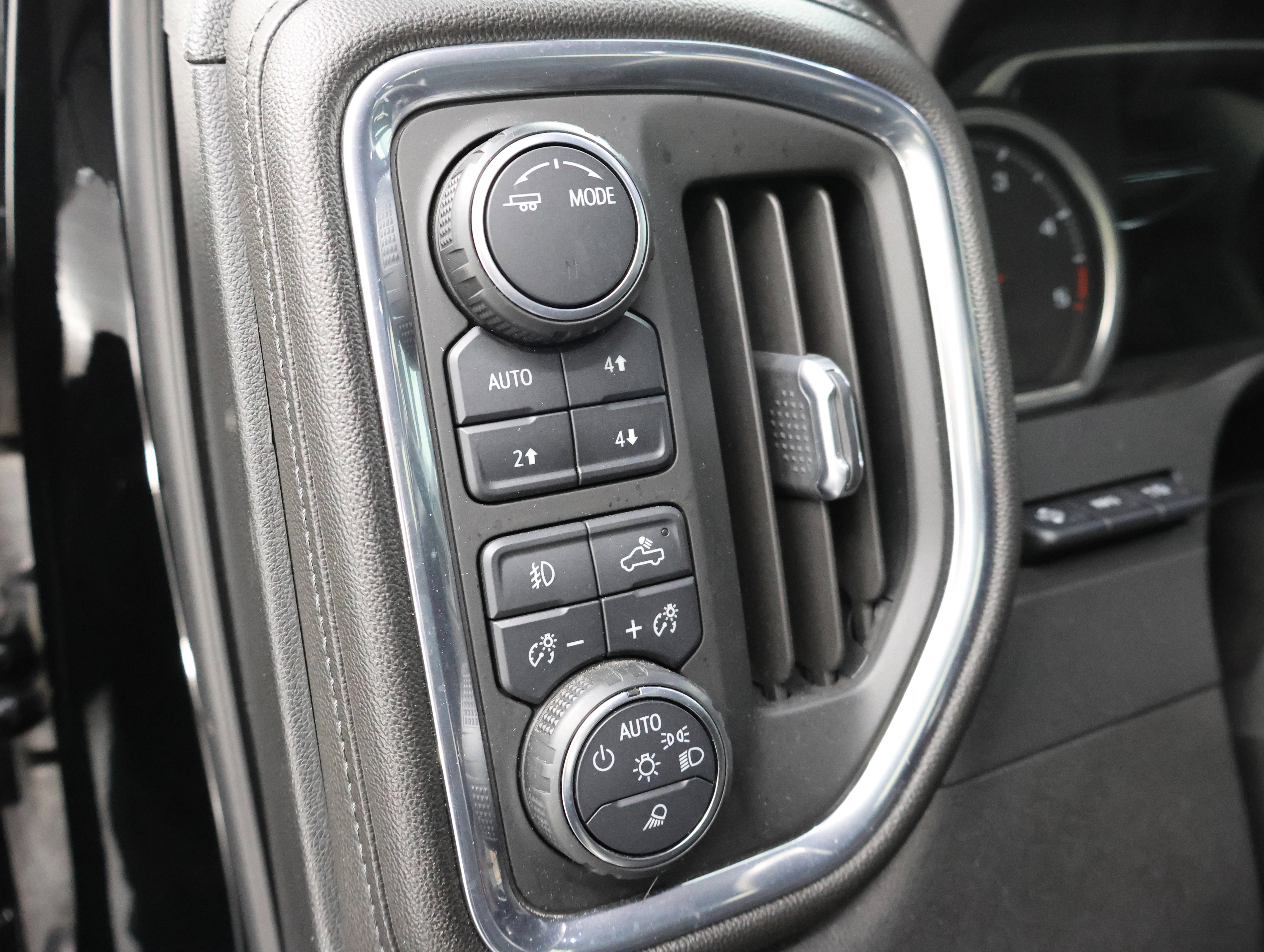 Used 2021 Chevrolet Silverado 2500 High Country w/ Z71 Off-Road Package AWD/4WD image 49