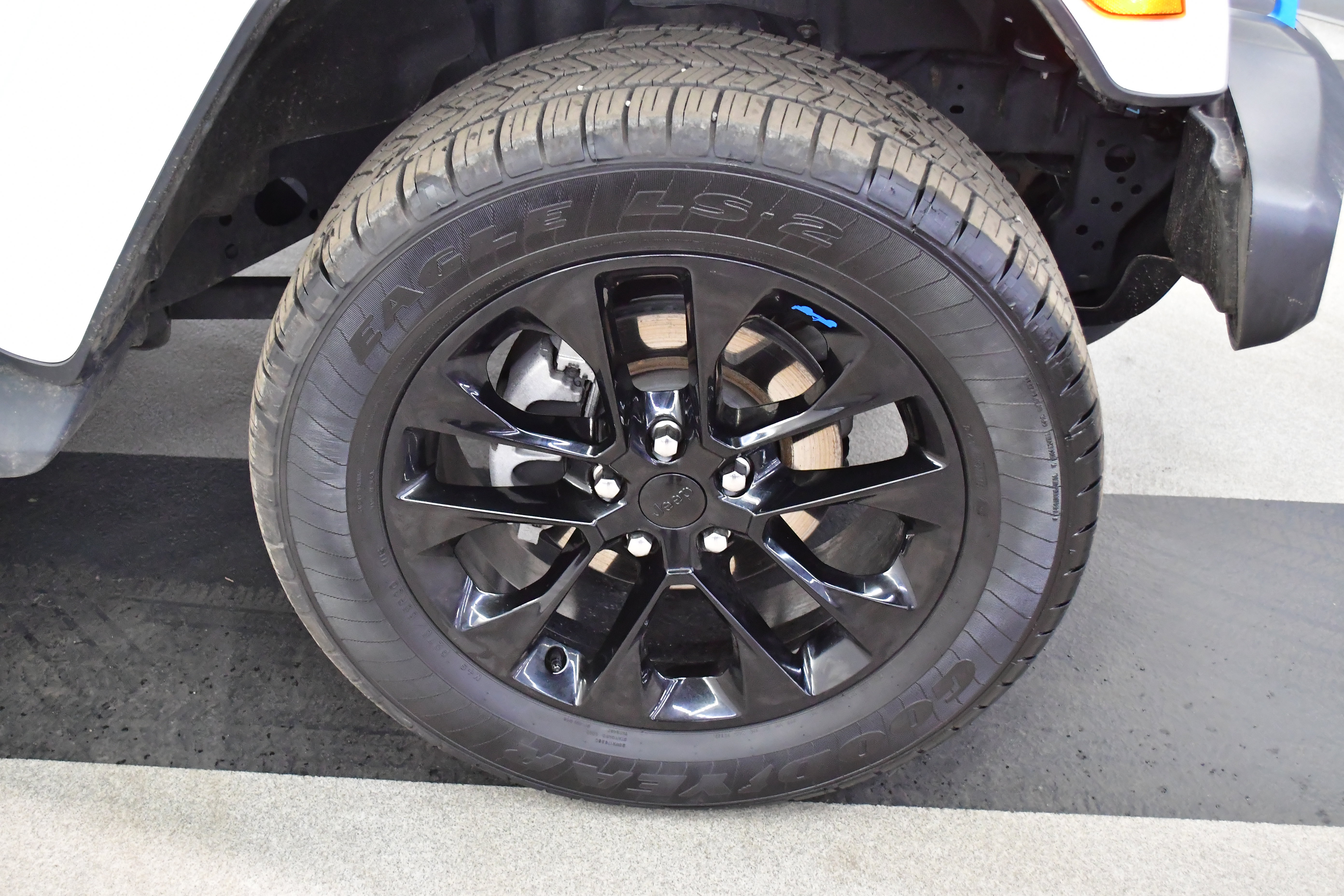 Used 2022 Jeep Wrangler Unlimited Sahara w/ Cold Weather Group image 56