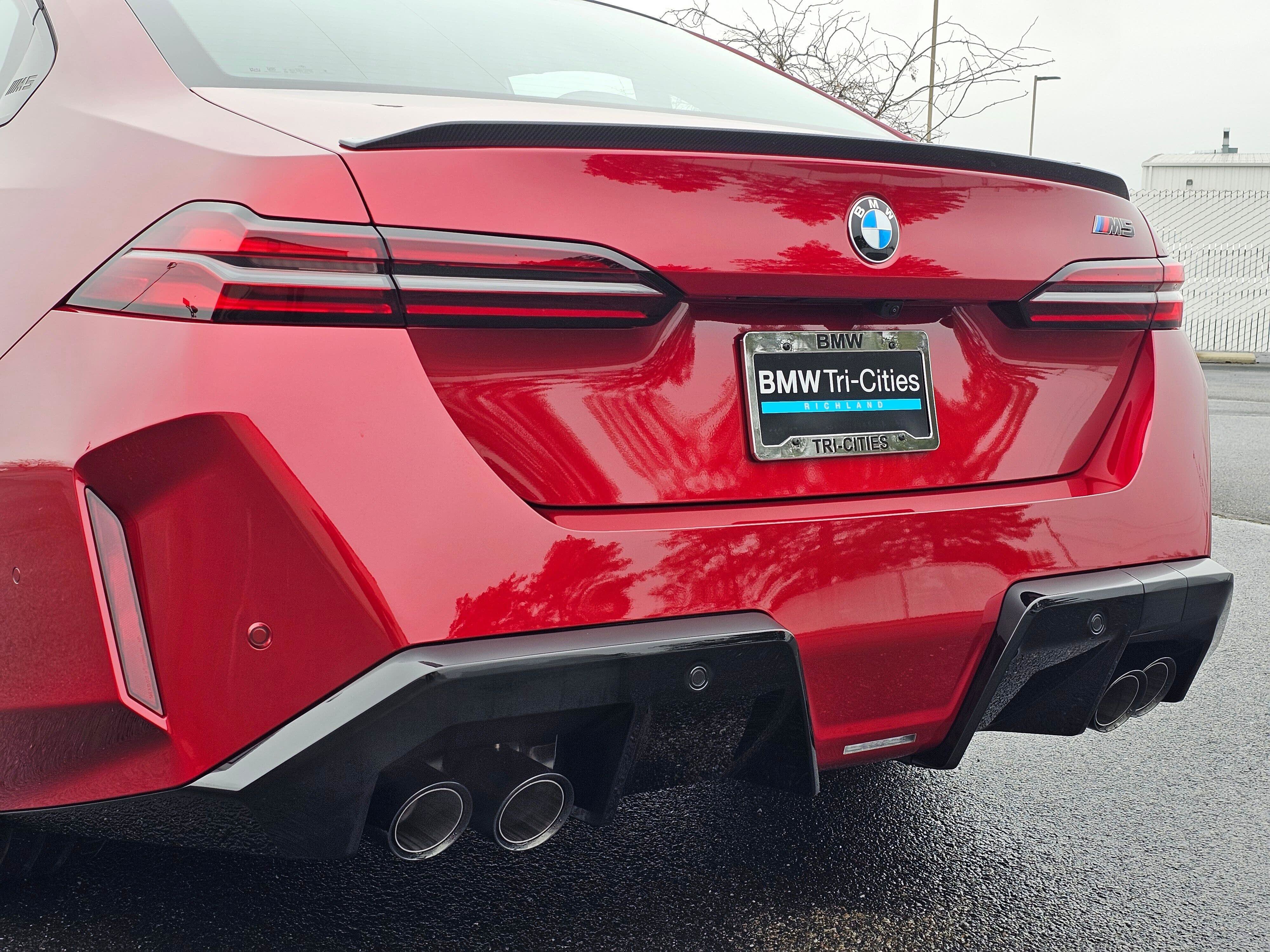 New 2026 BMW M5 w/ Carbon Package AWD/4WD image 7
