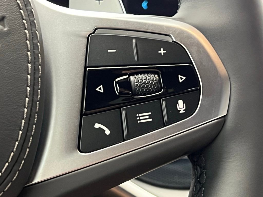 New 2026 BMW X7 xDrive40i w/ M Sport Package image 19