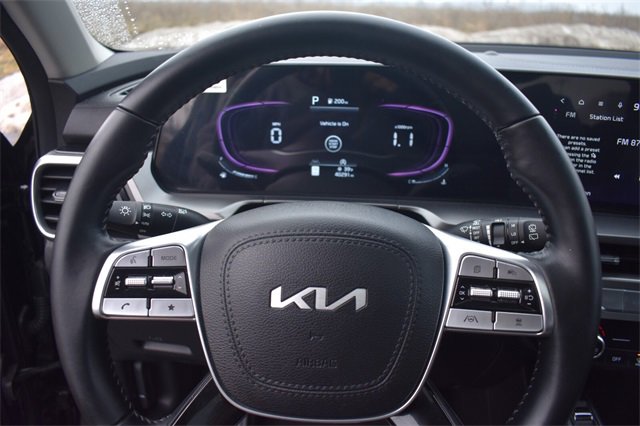 Certified 2024 Kia Telluride S w/ S Sunroof Package image 33