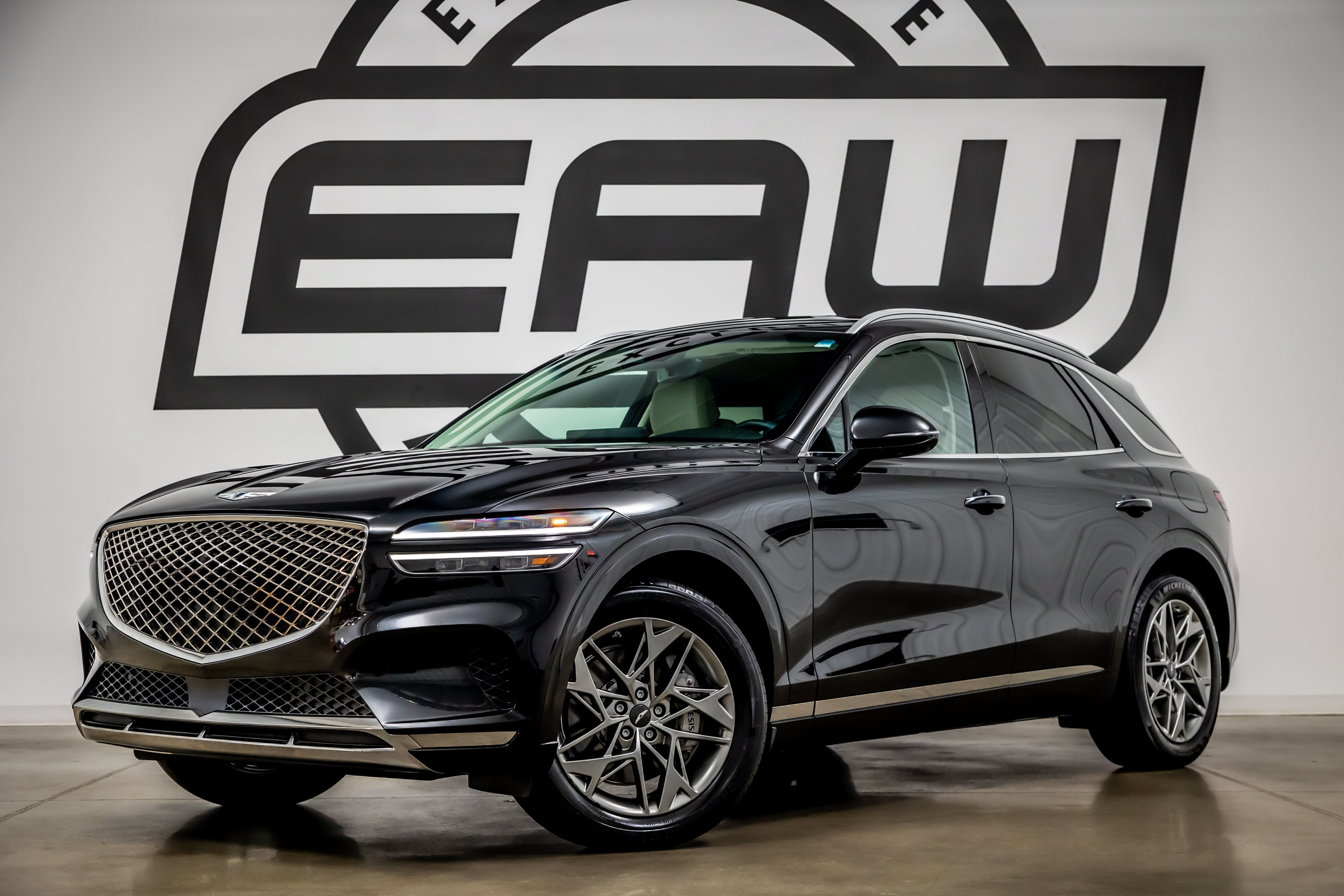 Used 2024 Genesis GV70 2.5T w/ Advanced Package AWD/4WD image 1