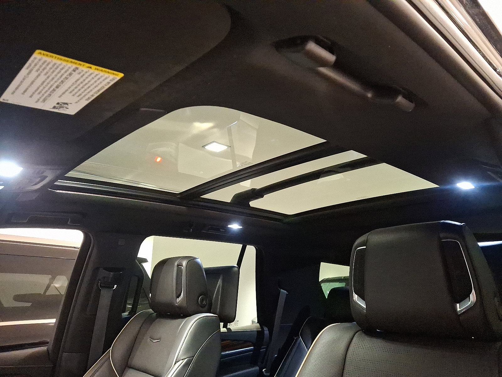 Certified 2023 Cadillac Escalade Premium Luxury image 11