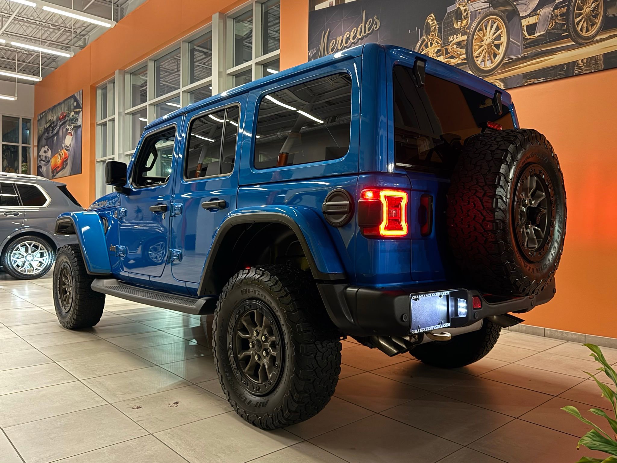 Used 2023 Jeep Wrangler Unlimited Rubicon 392 image 4