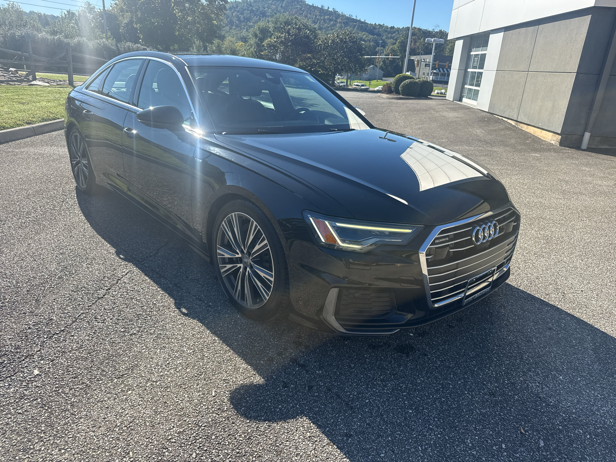 Used 2019 Audi A6 3.0T Premium Plus w/ Premium Plus Package AWD/4WD image 1