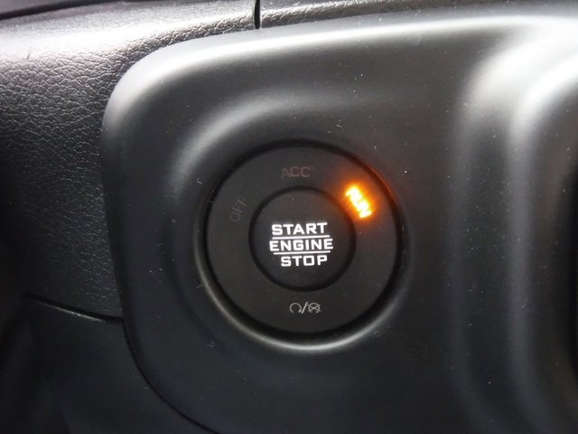 Used 2023 Jeep Wrangler Unlimited Sahara w/ Cold Weather Group image 29